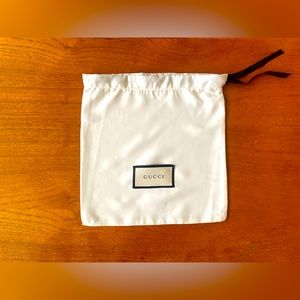 Gucci Satin Cream Duster Bag